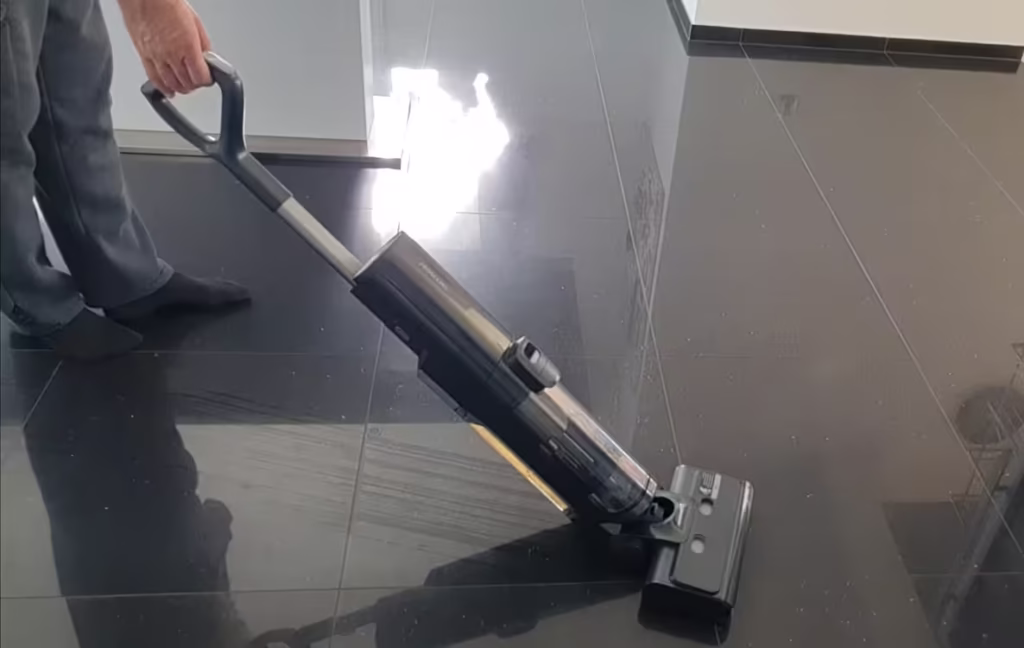 Elektryczny mop - Proscenic F20A - mopowanie
