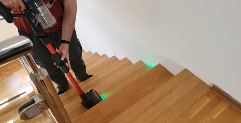 Ultenic U16 Flex-na schodach