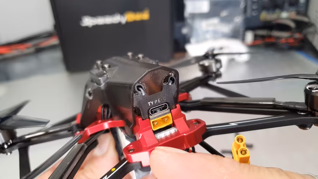Mini4 - zasilanie i usb